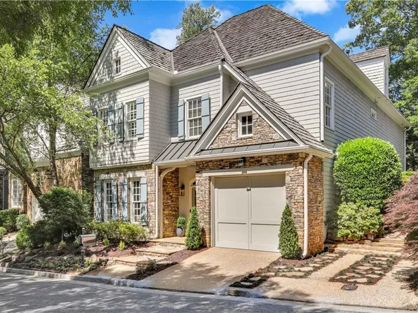 42 Conifer Park Ln NE, Atlanta, GA 30342