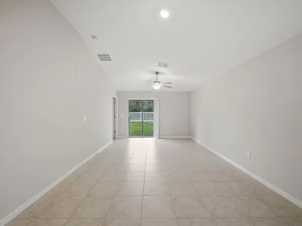 13351 Willow Bluestar Loop, Riverview, FL 33579