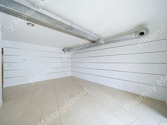 2nd image of 617 Mound Ave APT A