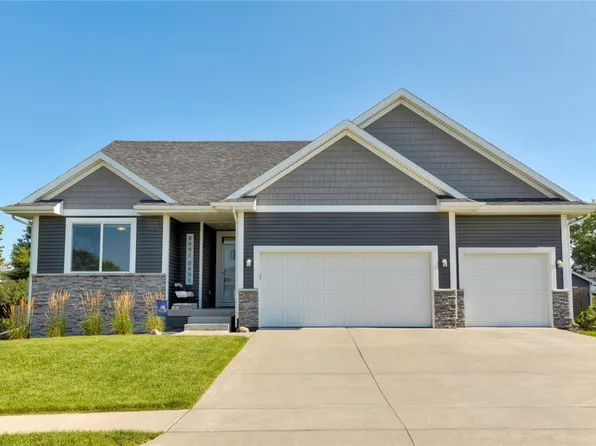 202 Park View Ln, Madrid, IA 50156
