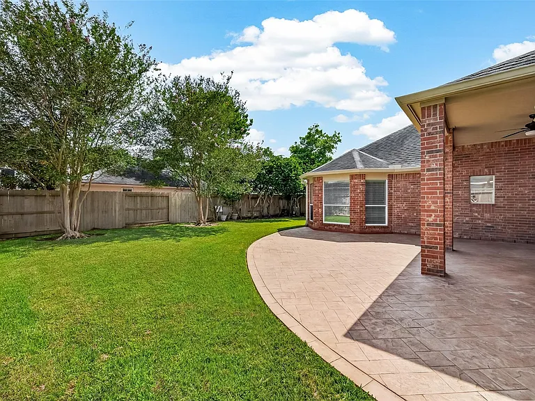 1527 Lake Pauline Ct — Photo 40