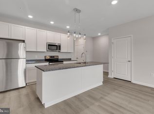 43 Wildflower Ln, Parkesburg, PA 19365