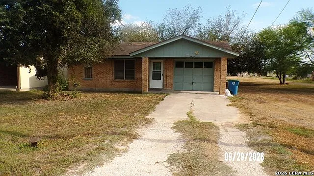 1311 W Bowie St