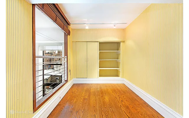 Rented by Douglas Elliman | media 7