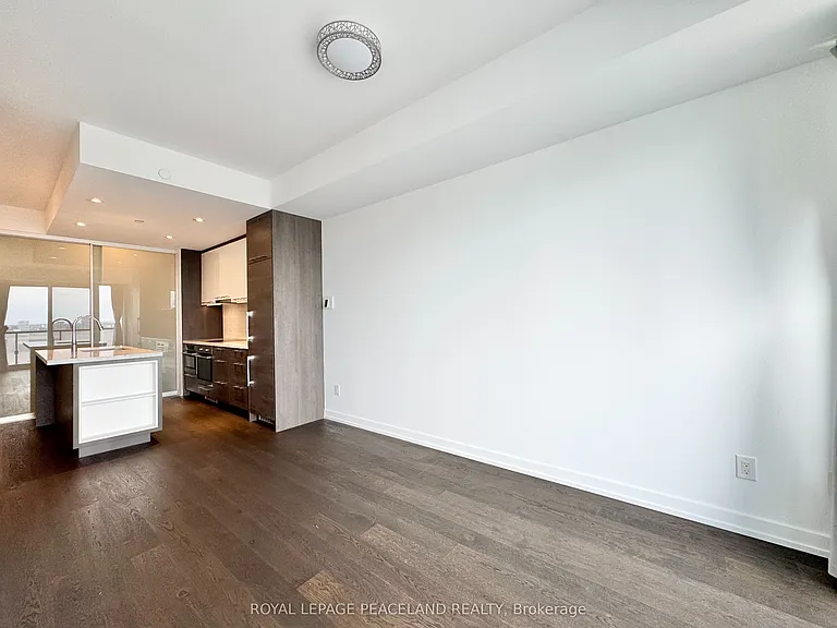 488 University Ave #2601 — Photo 11