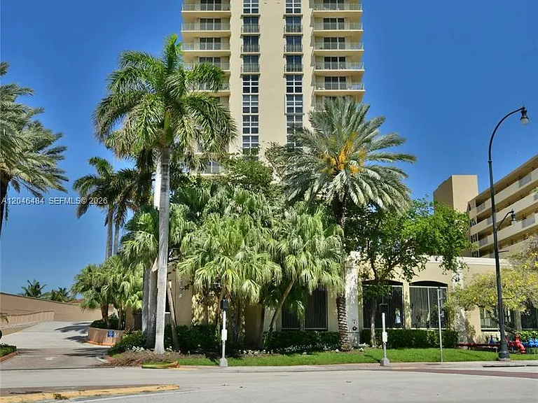 2080 S Ocean Dr #1711 — Photo 30