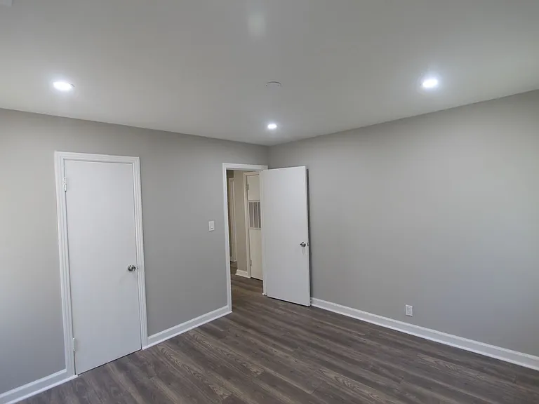 7808 Vienna Ave — Photo 10