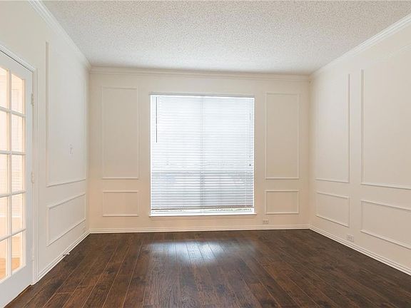 4th image of 2108 Monticello Cir