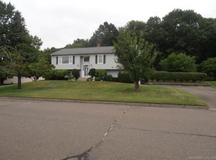 284 Hilltop Rd, Watertown, CT 06779