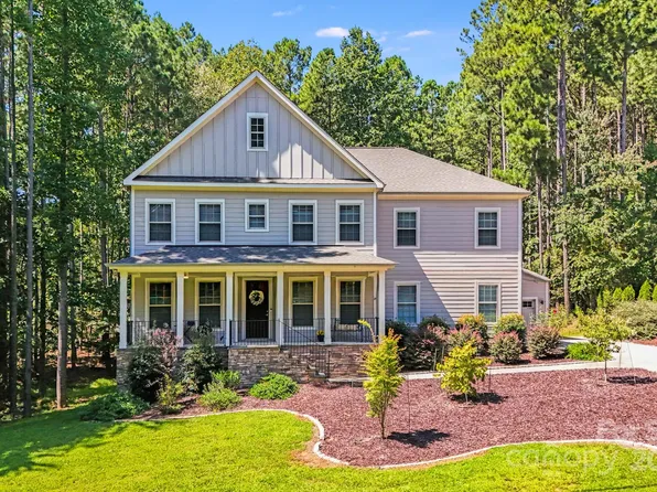 220 Kenway Loop, Mooresville, NC 28117