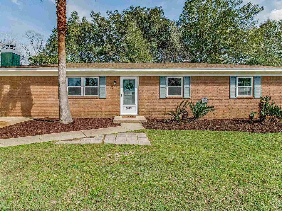 1st image of 3025 Panama Dr