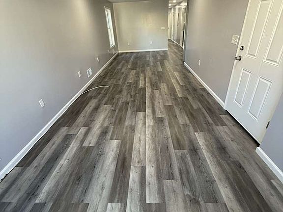 2nd image of 194 N 1st St #1