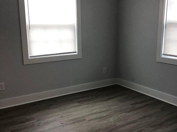 3rd image of 101 Apricot St