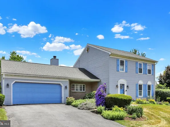 19 Foxchase Ln, Lebanon, PA 17042