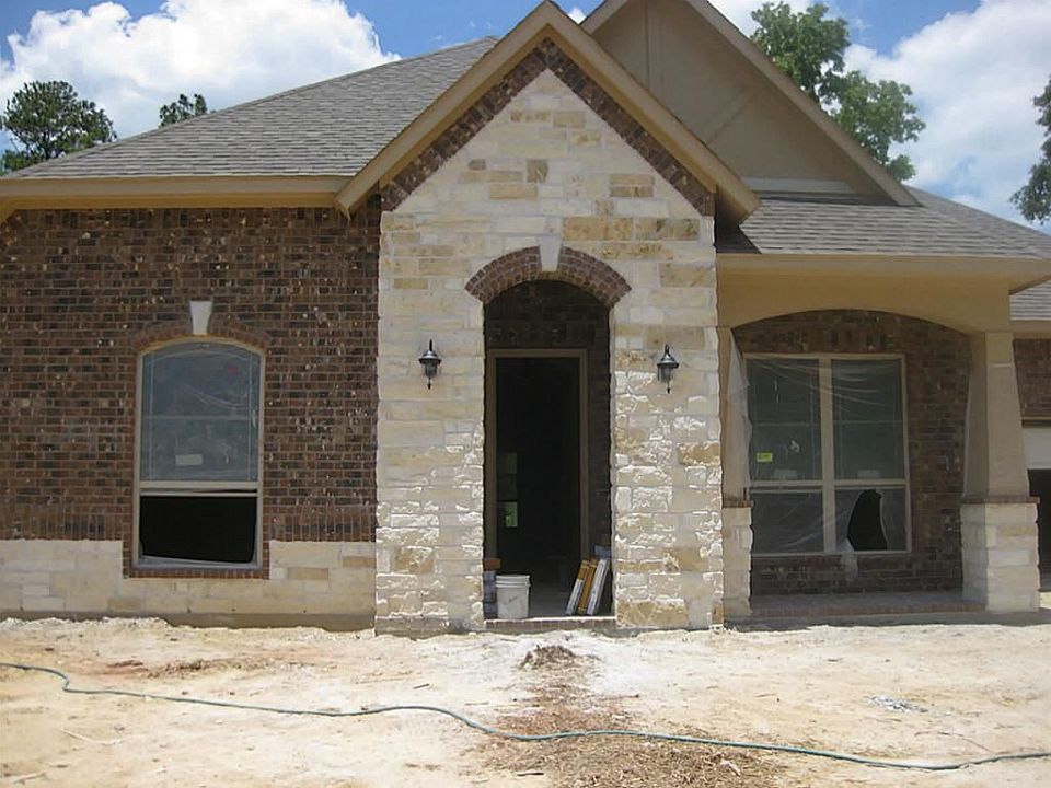 1st image of 35 Golden Orchard Pl