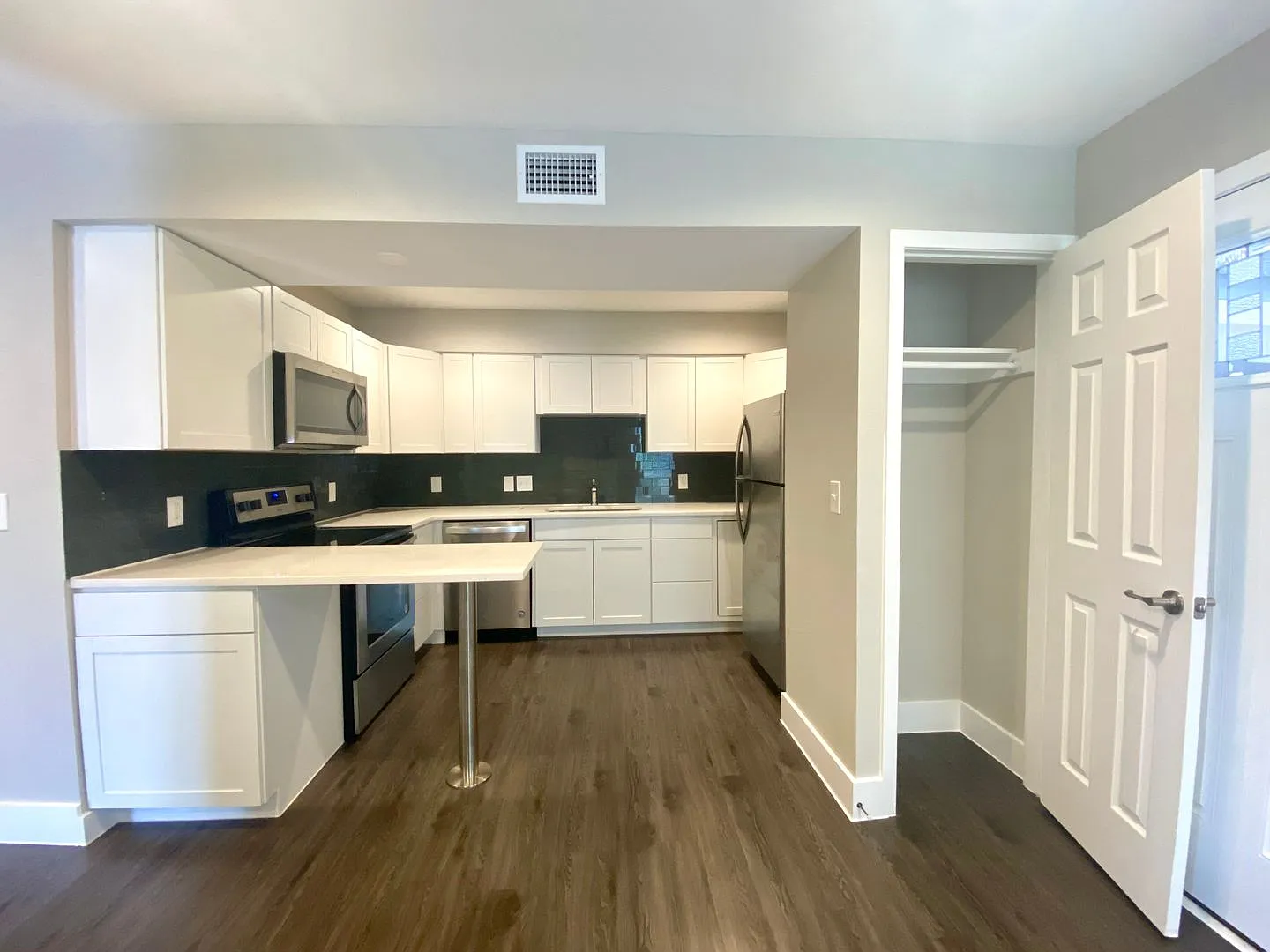 Remodel Condo - Minutes to Downtown Austin — Photo 4