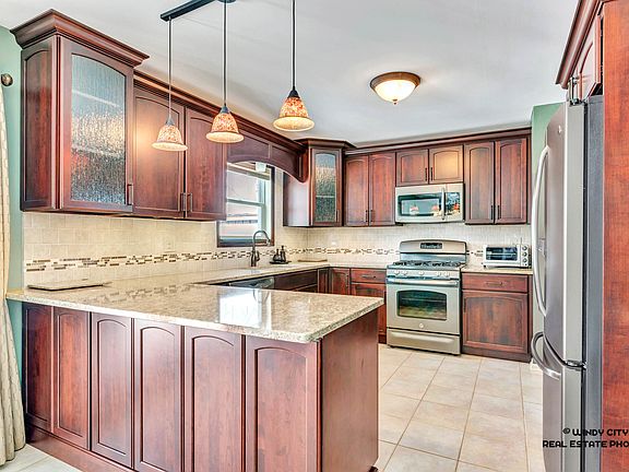 2nd image of 1232 Kylemore Dr