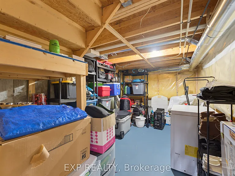 2215 Silverado Cres — Photo 31