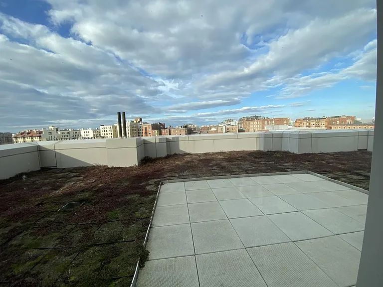 1091 Boylston St — Photo 11