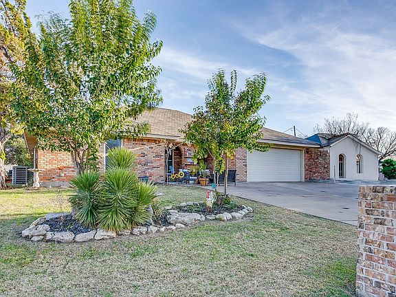 4th image of 5244 Hill Ridge Dr