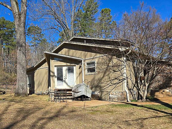 5th image of 470 Judge Ashley Dr