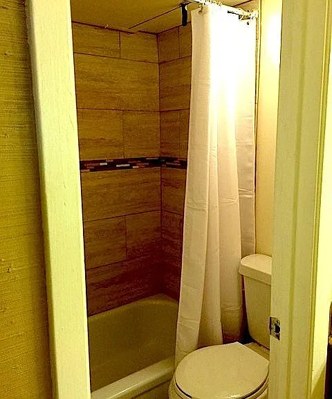 421 Emerson St #5 — Photo 8