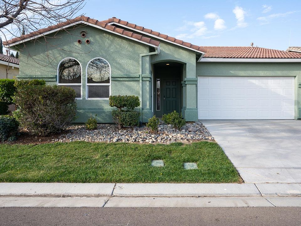 2934 Las Flores Cir, Los Banos, CA 93635 | Zillow