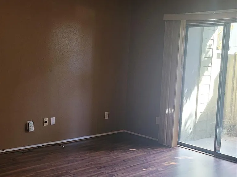 10049 Westpark Dr #123 — Photo 14