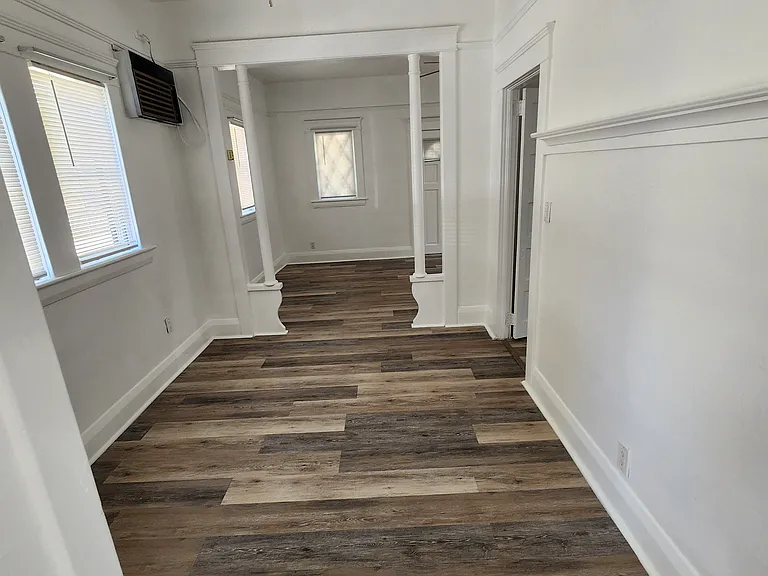 173 N 4th Ave — Photo 6