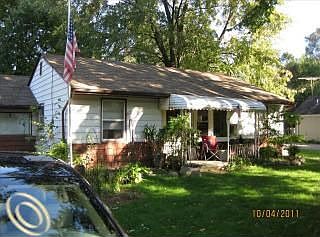 4th image of 52650 Brenton Dr