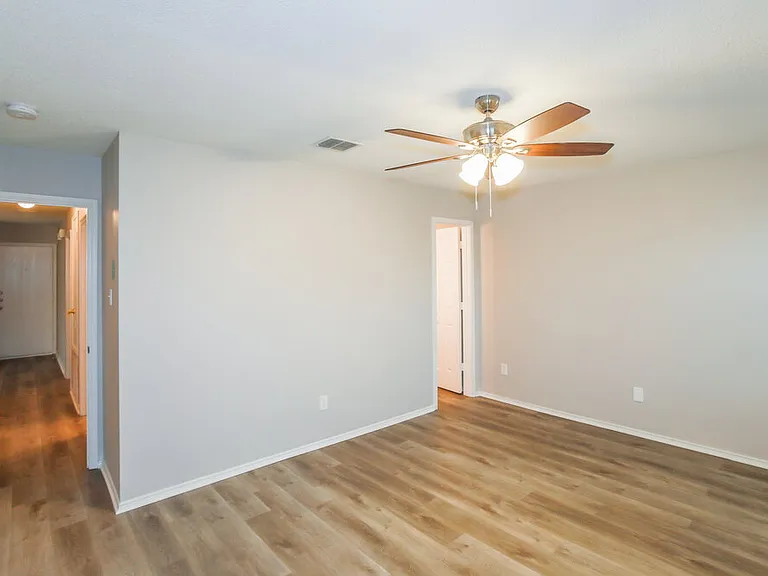 3343 Lipizzan Dr — Photo 9