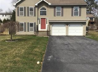 1381 Collins Ave, Bethlehem, PA 18015