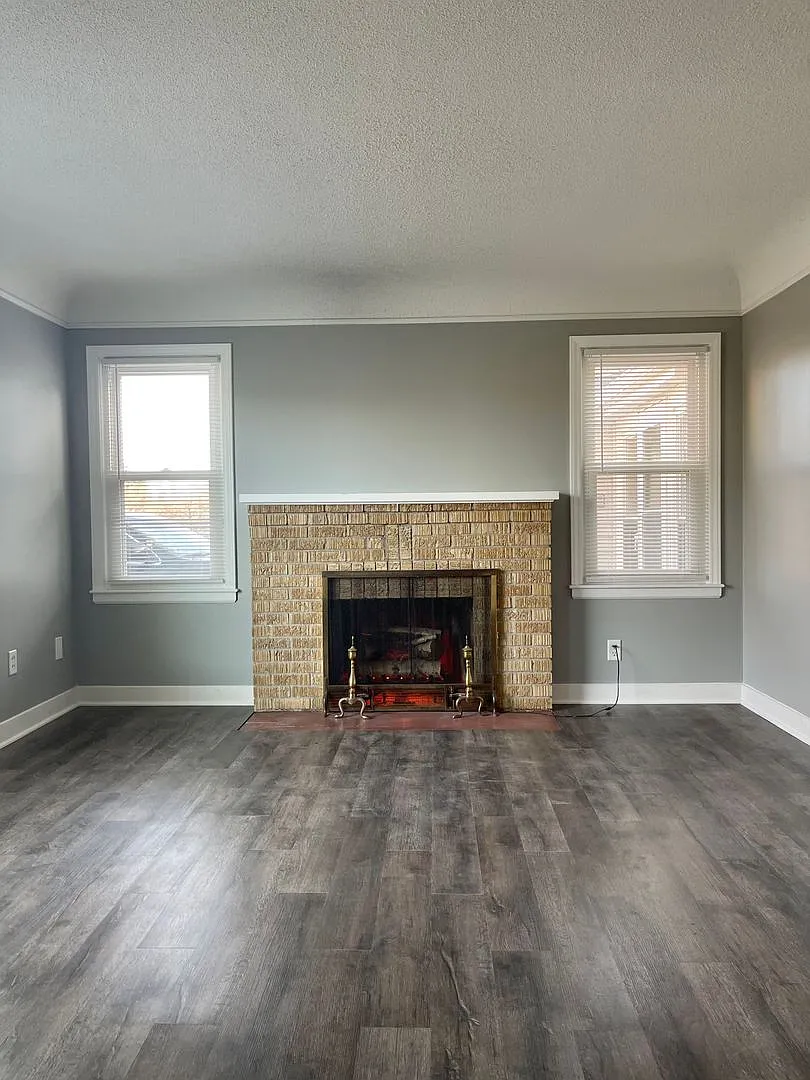 Stunning 4 Bedroom 2 Bathroom Home in Richfield! — Photo 3