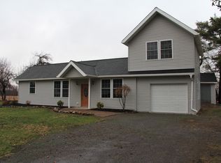2211 Woodard Rd, Elma, NY 14059