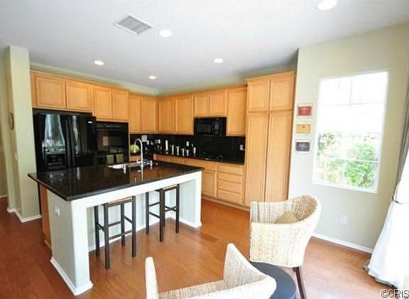 3rd image of 27918 Alta Vista Ave