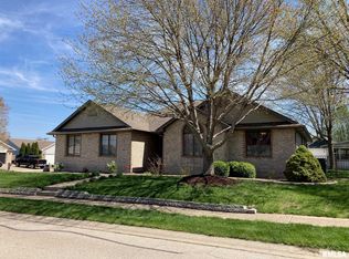 3404 Tallgrass Dr, Springfield, IL 62712