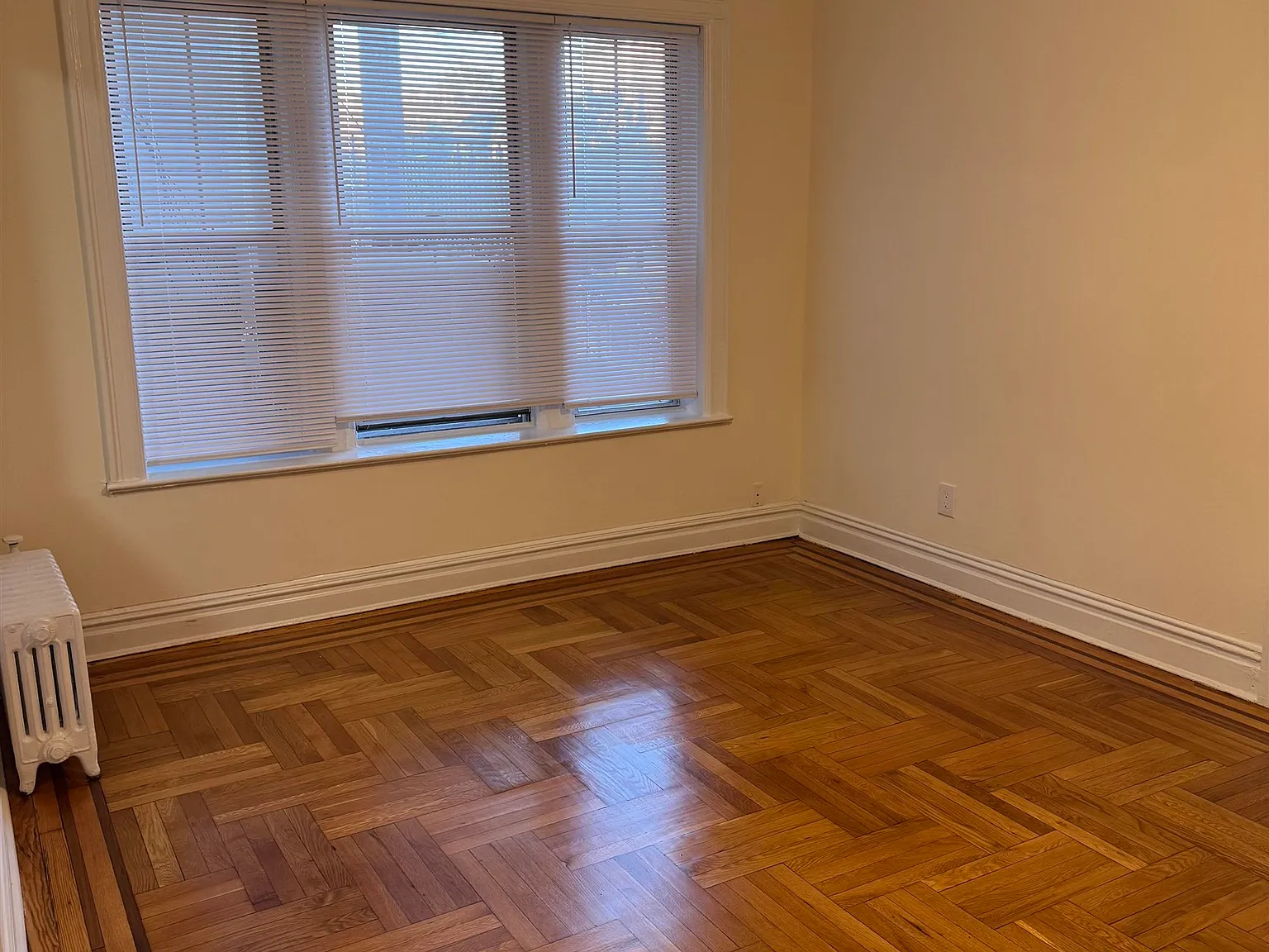 2 bed, 1.0 bath, $2,000 — Photo 4
