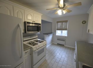 283 Spring St APT 2A, Red Bank, NJ 07701