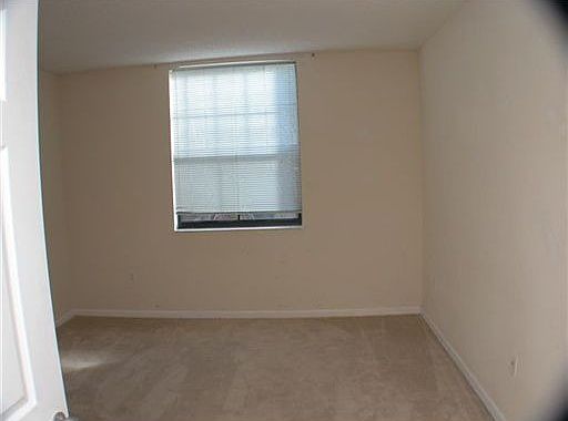 5th image of 630 S Sapodilla Ave APT 301