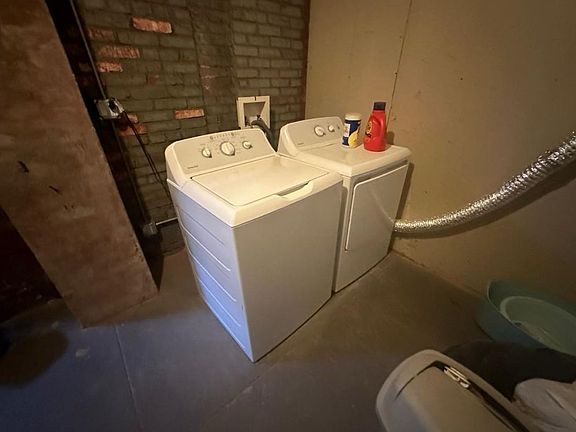 5th image of 1366 E Columbia Ave #3