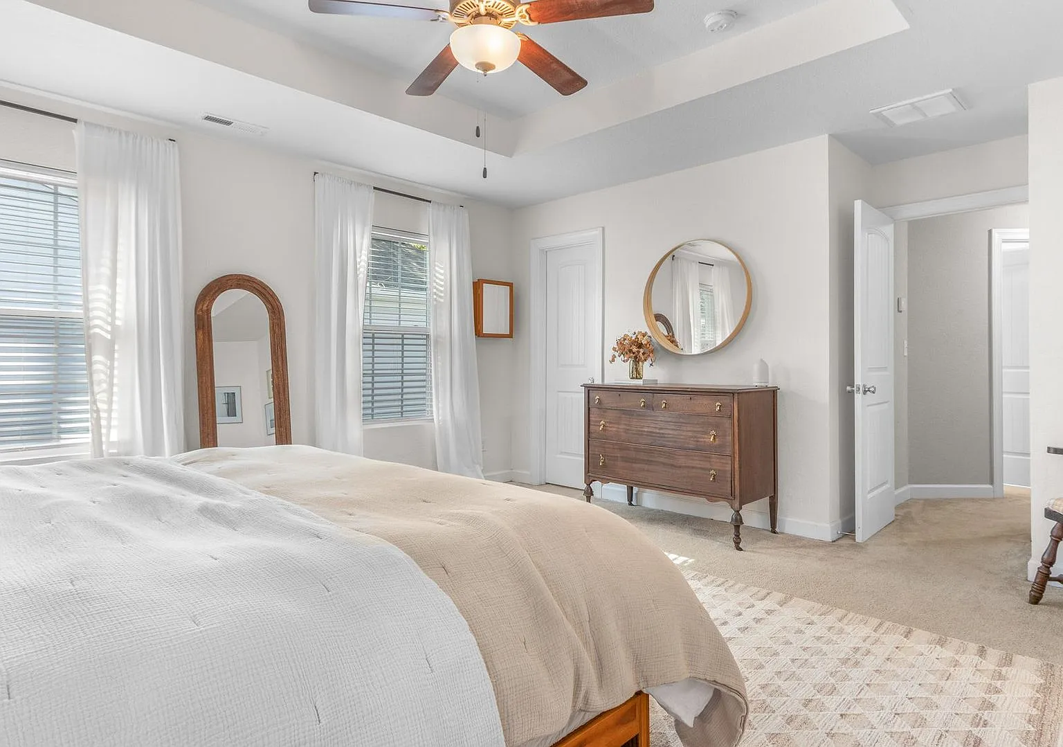 Luxury Townhome for Rent near Oceanfront — Photo 3