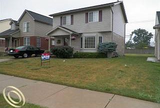 1st image of 30473 Groveland St