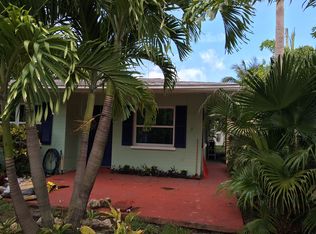 2100 Avenue A #B, Bradenton Beach, FL 34217