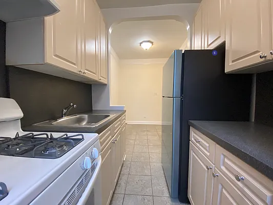 Rented by Sovereign Associates | media 12