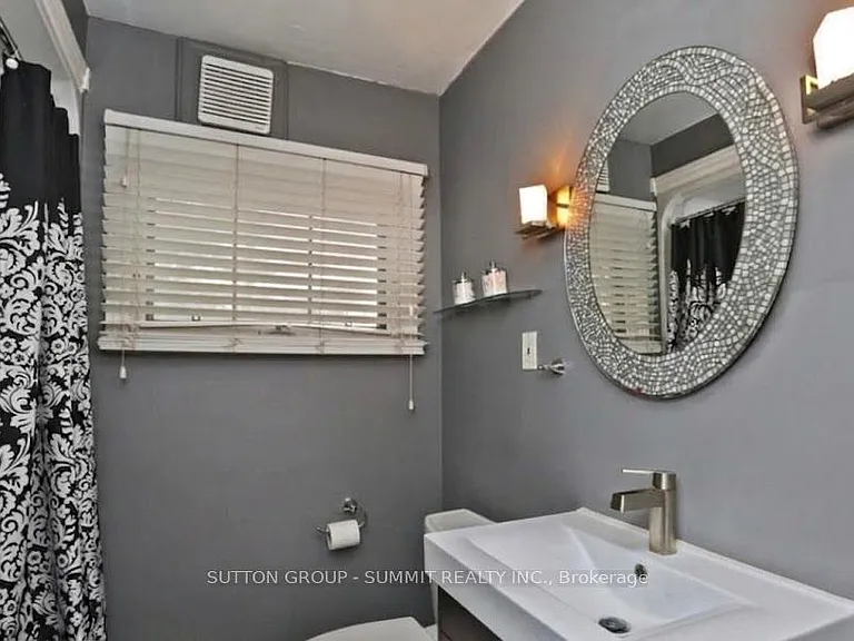 1065 Bomorda Dr — Photo 12