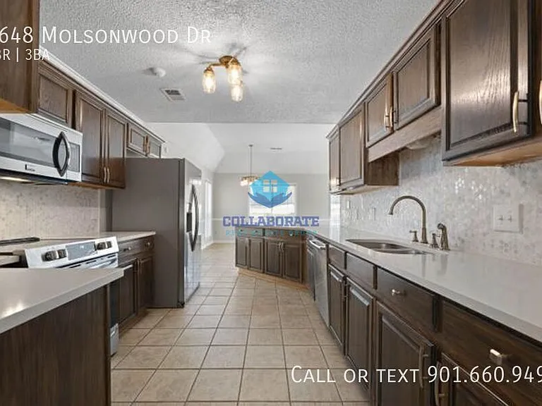 4648 Molsonwood Dr — Photo 7
