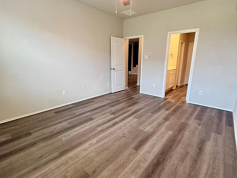 9278 Inland Leather Ln — Photo 17