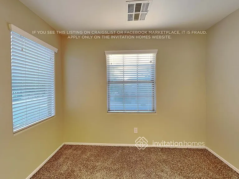 2640 E Megan St — Photo 14