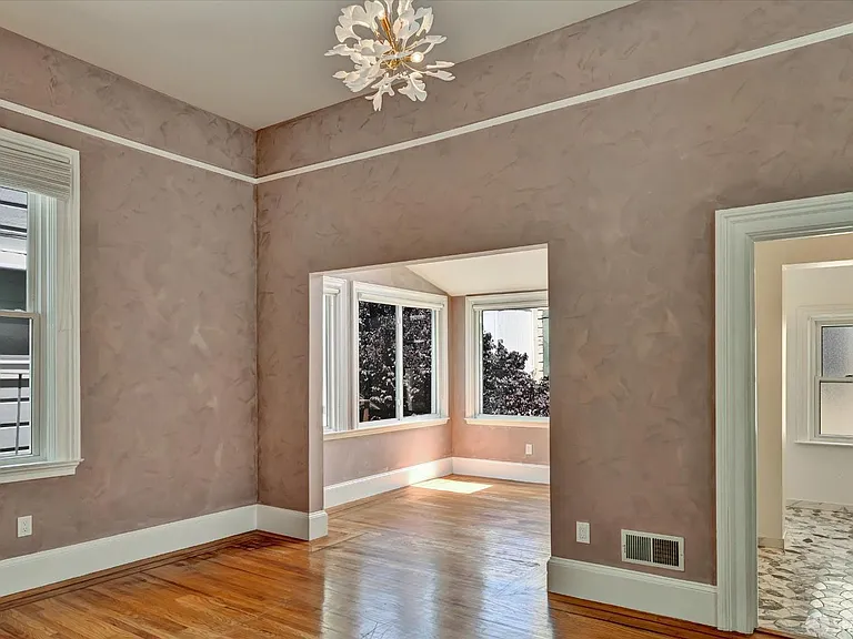 656 Hayes St — Photo 16