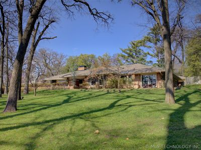 4464 Oak Rd, Tulsa, OK, 74105